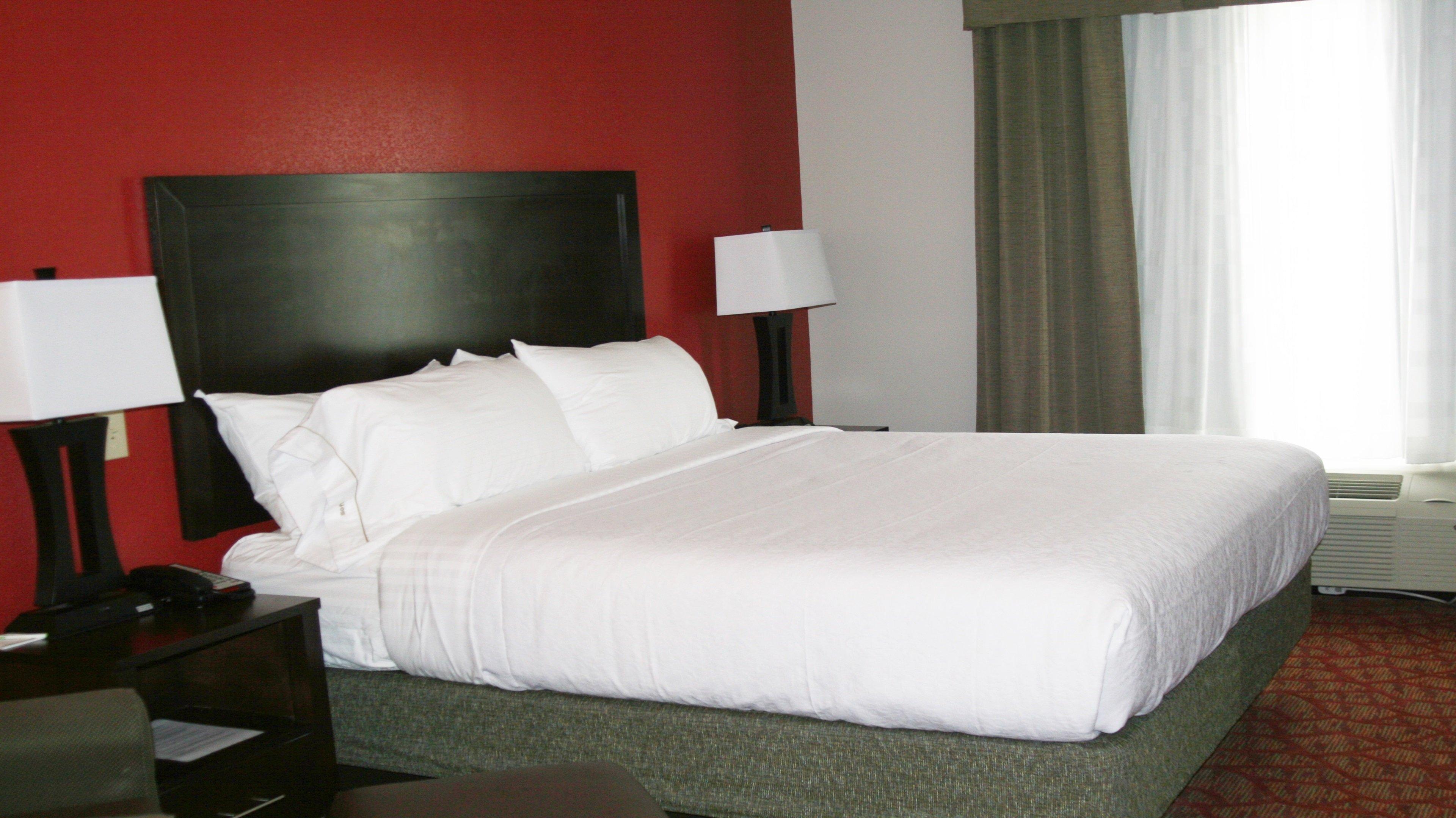 Holiday Inn Guin By Ihg Twin Экстерьер фото