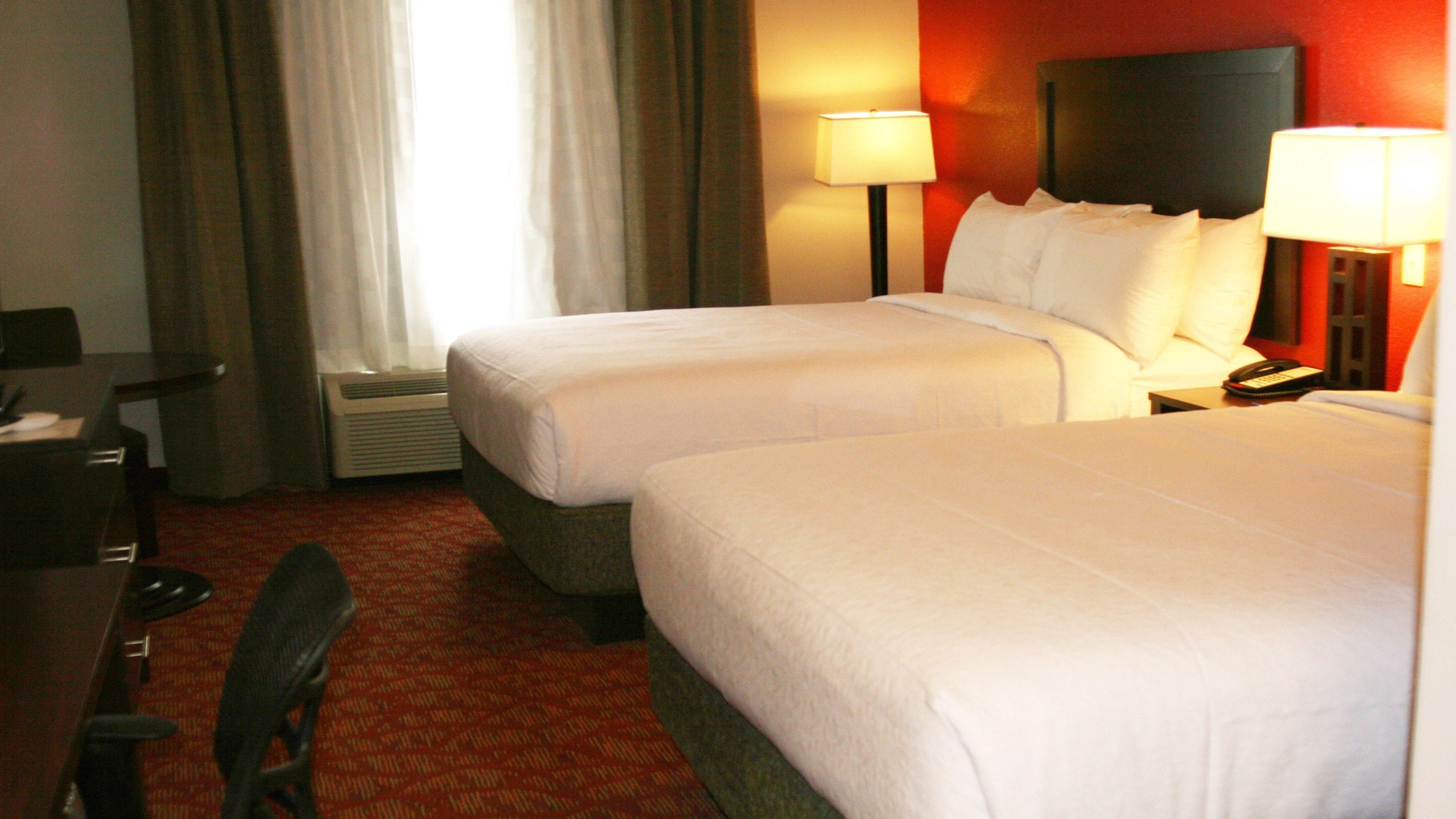 Holiday Inn Guin By Ihg Twin Экстерьер фото