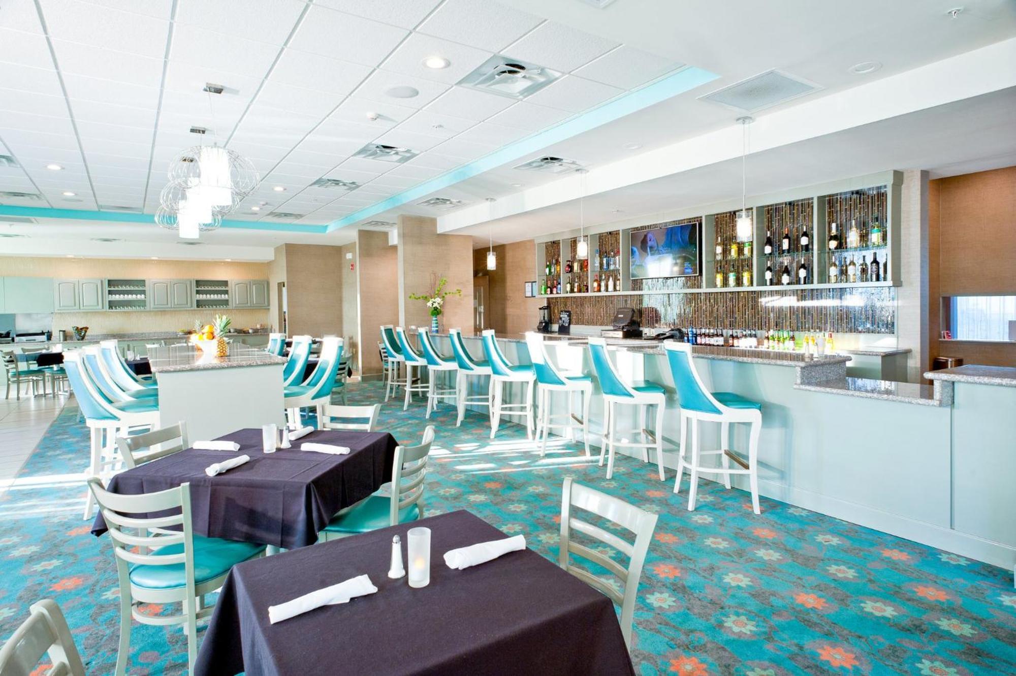 Holiday Inn Guin By Ihg Twin Экстерьер фото
